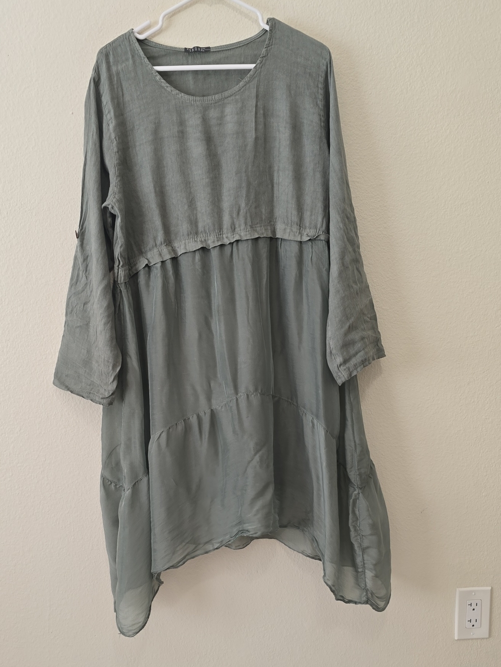 Relaxed Saga Green Layered Tunic Top Made In Italy (M. Missing)